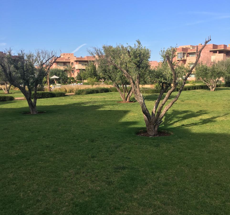 Appartement De Luxe Avec Jardin Prive Marrakesh Exterior foto